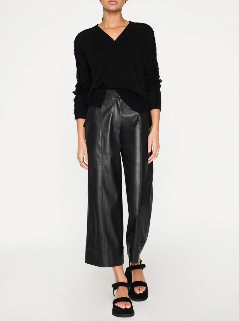 Jolie Fringe Vee