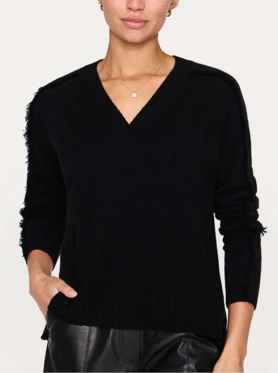 Jolie Fringe Vee